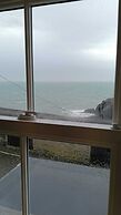 Cottages at the Lugger