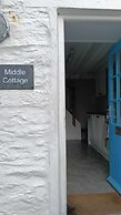 Cottages at the Lugger