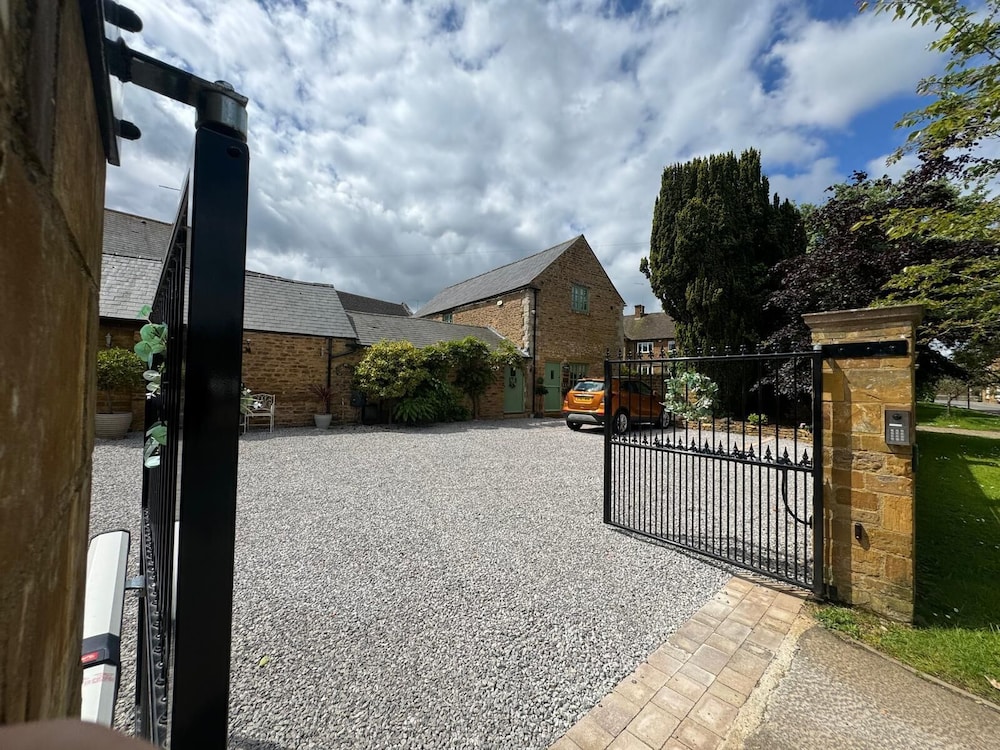 The Old Stables