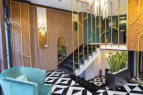 Marlon Hotel