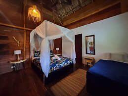 Kite Eco House