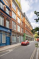Central Holborn,lovely & bright with AC