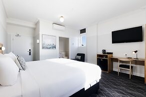 Mortdale Hotel