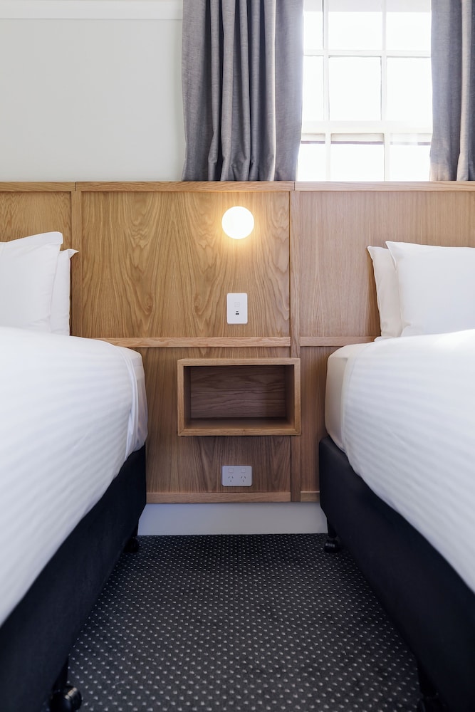 Mortdale Hotel