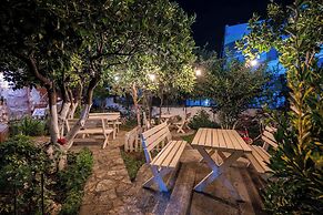 Flower Garden Villa