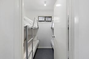Costello Hotels - Moonta Bay Cabins