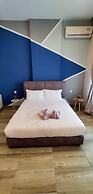 PoP Kitty Octagon Ipoh Homestay