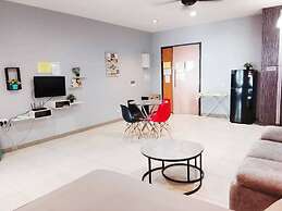 Octagon Premium Ipoh Homestay