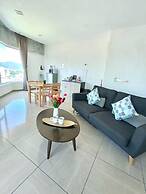 Cozy 121 Octagon 2 Bedrooms Condo