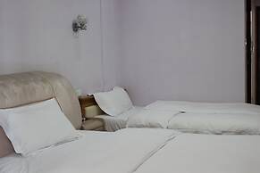 Orange Mingwu Hotel