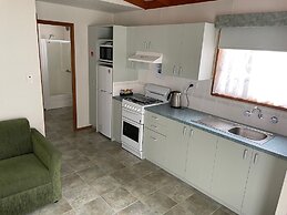 Dylene Holiday Park