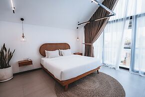 Premier Umalas Villas
