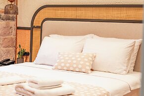 Qara Otel