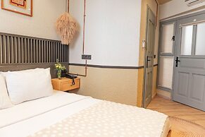 Qara Otel