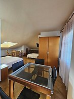 Hotel Blue Spot