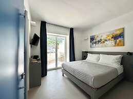 A&A Rooms