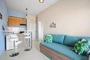 Sun Beach Apartments in Chania 8 & 10 & 13