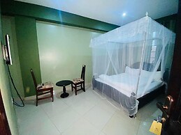 Suzie hotel Kampala Uganda