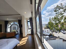 KSol Hotel & Apartment