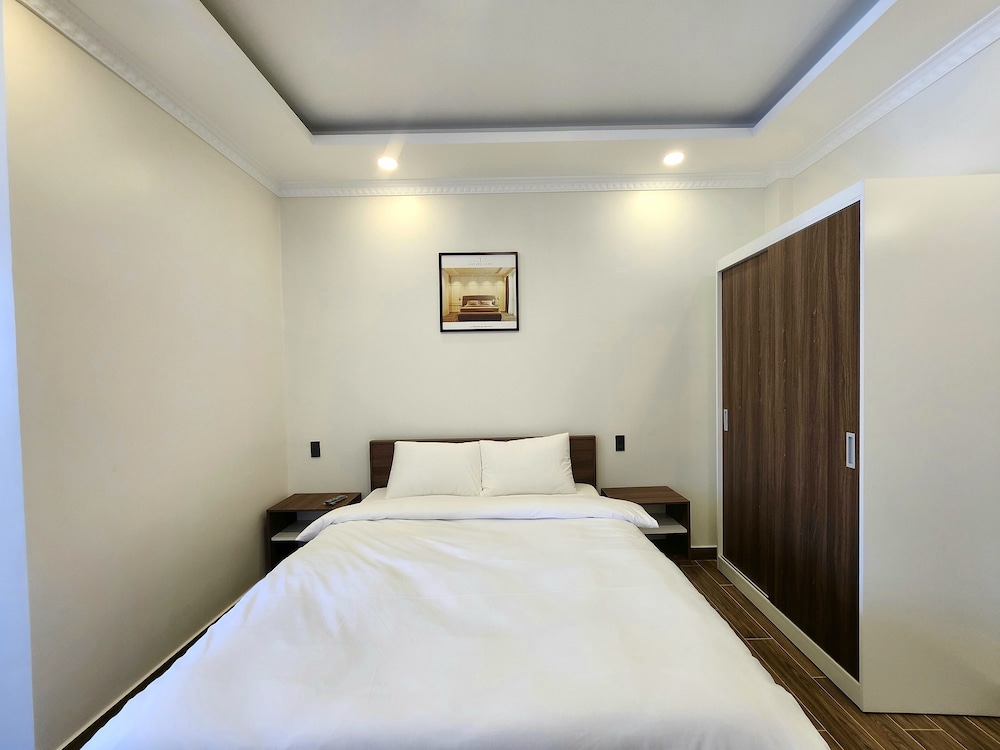 KSol Hotel & Apartment