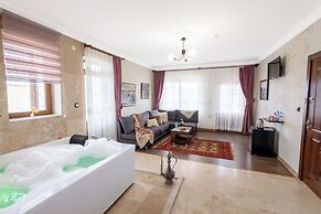Yellow Stone Suites