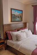 Yellow Stone Suites