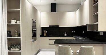 Ar Rabi H-10 Royal touch Balcony AG98