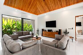 Luxury Balinese Private Pool Villa-KBR12