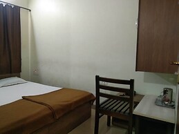 iROOMZ The Grand Lodge