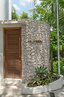 Villa Hawk