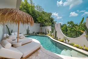 Villa Hawk