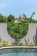 Villa Hawk
