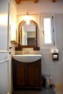 Messaria Hotel