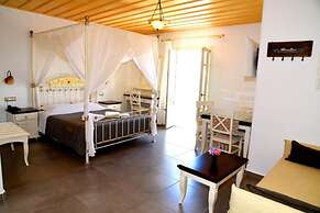 Messaria Hotel