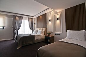 VALIDE RESIDENCE