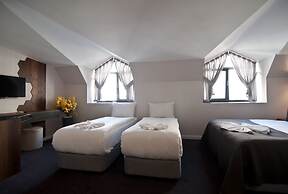 VALIDE RESIDENCE