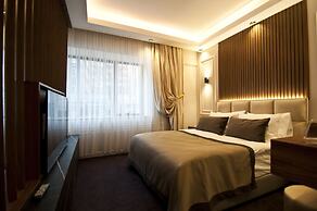 VALIDE RESIDENCE