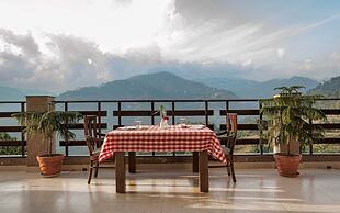 Flag House Resort