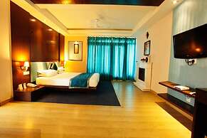 Flag House Resort