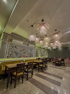Hotel Bizzotel