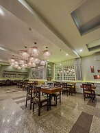 Hotel Bizzotel