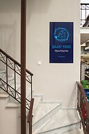 Blue Hug Apartments