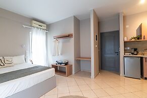 Blue Hug Apartments