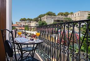 John Mary Suites