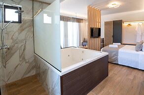 John Mary Suites