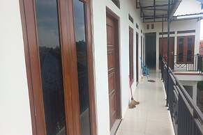 Hotel O Chimi Rumah Kost