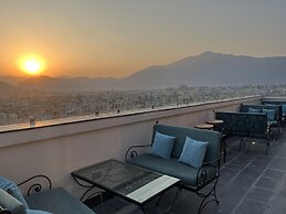 Hotel Kesu Home