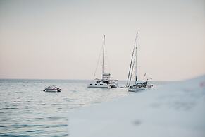 Himara 28