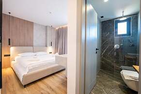 Resol Hotel 2