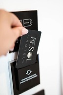Resol Hotel 2